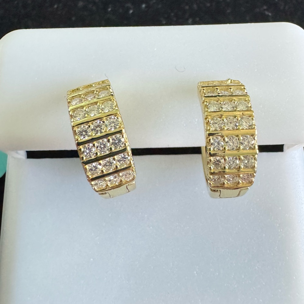 925 sterling silver vermeil pave’ moissanite huggy  Earrings $55